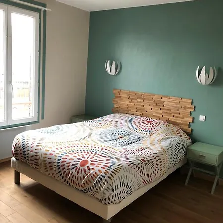 Les Jardins D Et Sa Terrasse Privative Онфлер