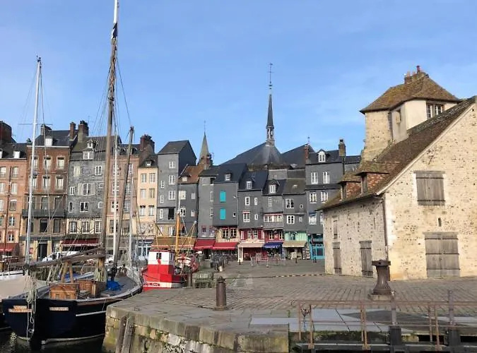 Les Jardins D Et Sa Terrasse Privative